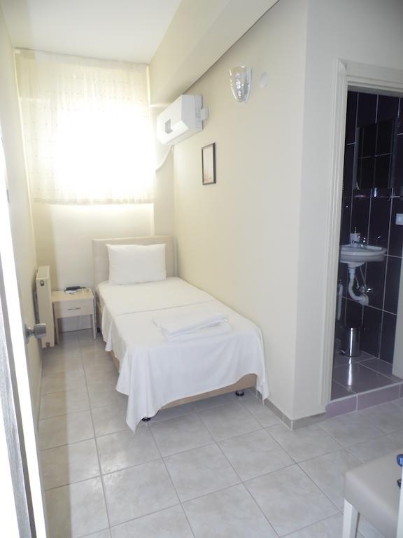 Saral Otel Derince Pokoj fotografie