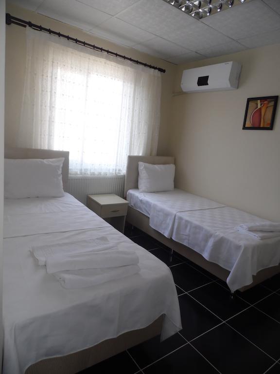 Saral Otel Derince Pokoj fotografie