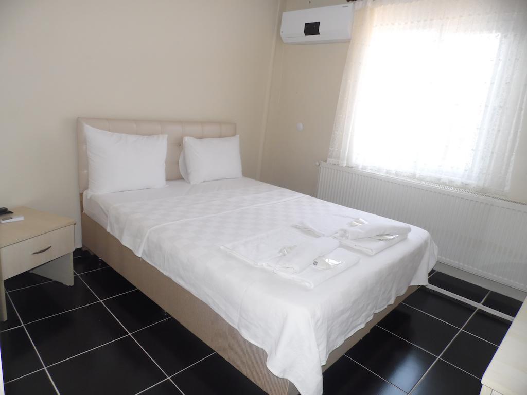 Saral Otel Derince Pokoj fotografie