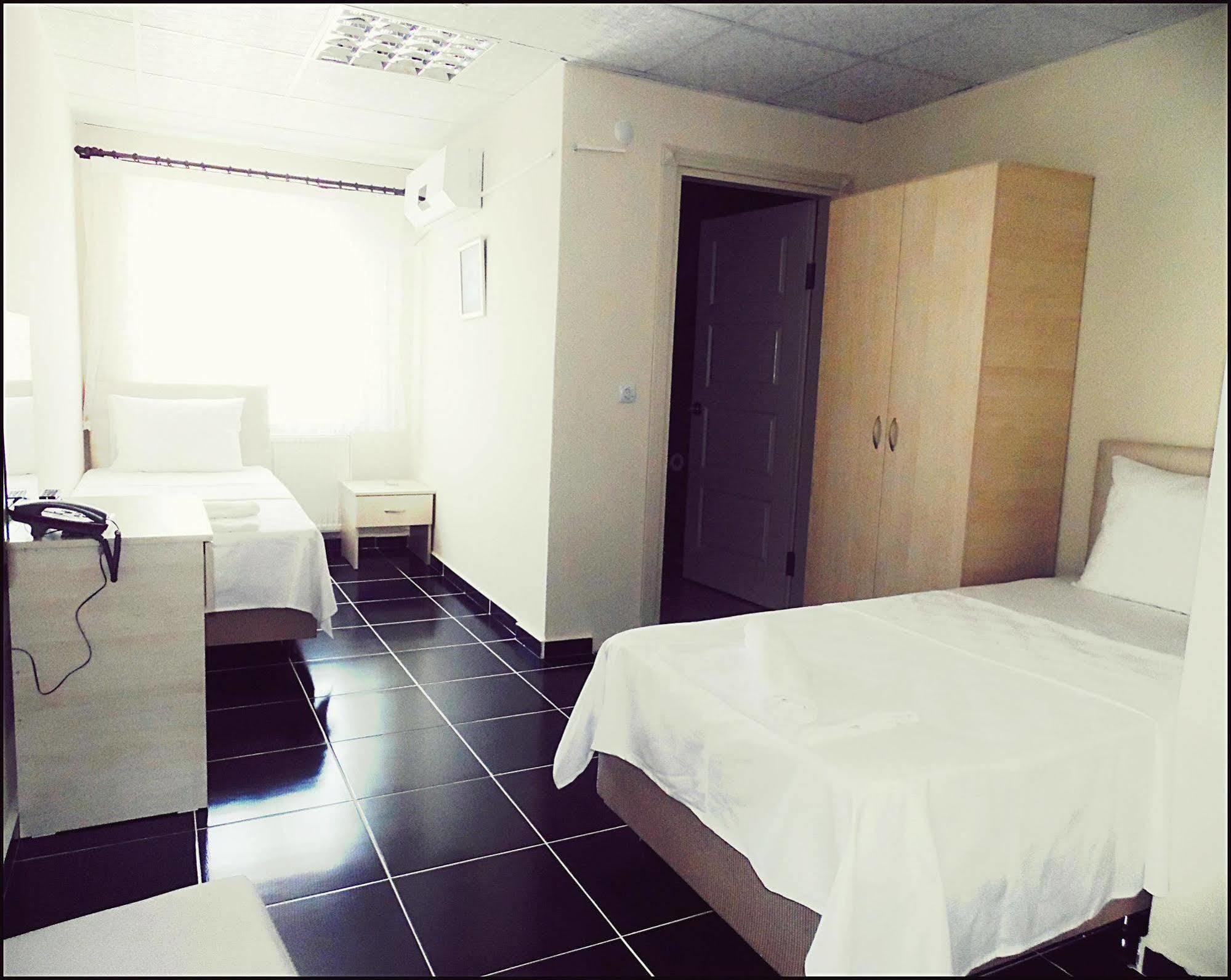 Saral Otel Derince Exteriér fotografie